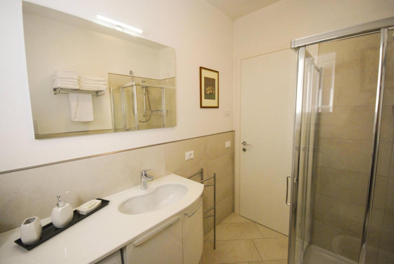 Ca De L'Adamo - Theater Home Olzano Εξωτερικό φωτογραφία