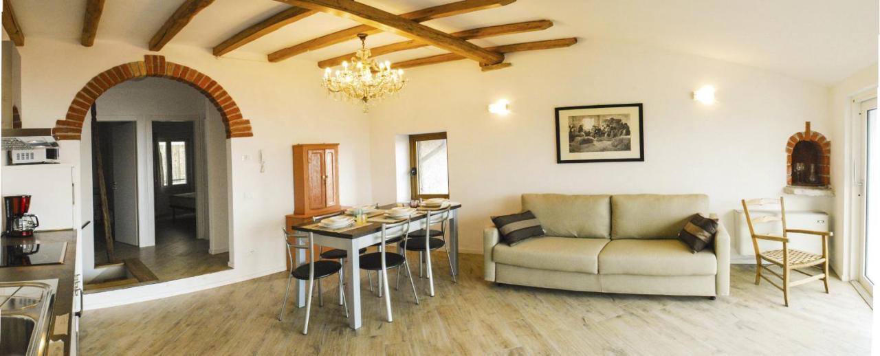 Ca De L'Adamo - Theater Home Olzano Εξωτερικό φωτογραφία